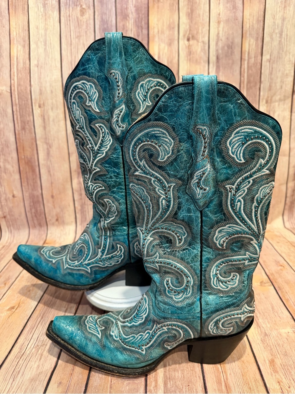 Corral Turquoise Embroidered Western Cowboy Boots - Size 8.5